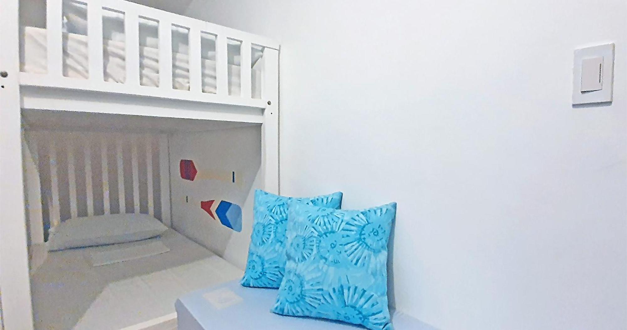 Casa Almarenzo Bed & Breakfast Bolinao Zewnętrze zdjęcie