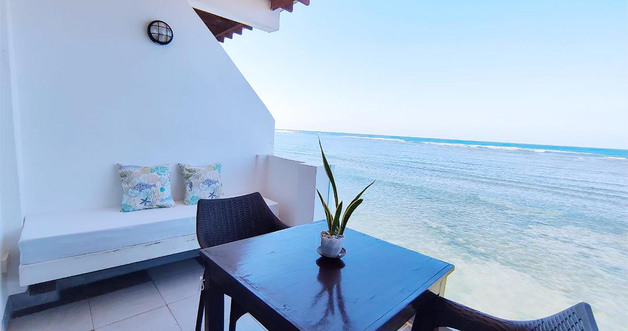 Casa Almarenzo Bed & Breakfast Bolinao Zewnętrze zdjęcie