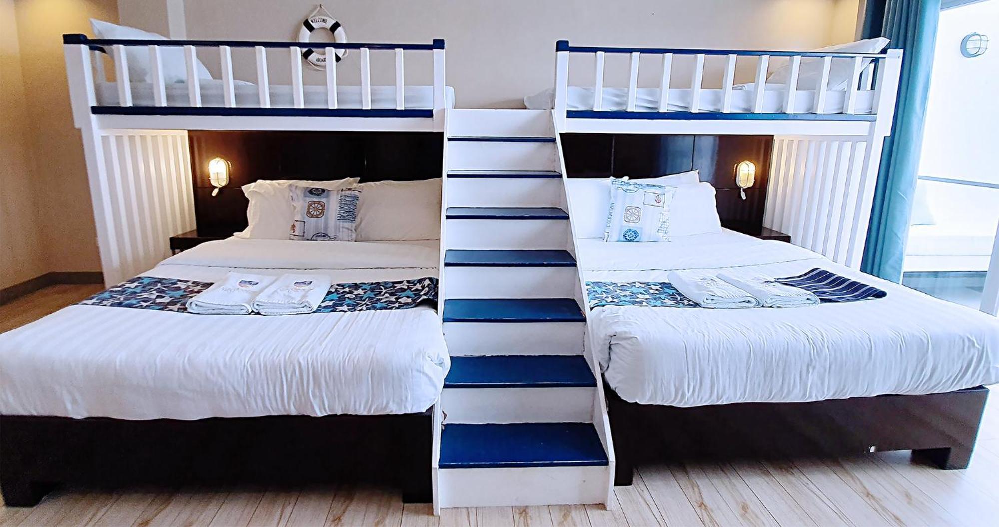 Casa Almarenzo Bed & Breakfast Bolinao Zewnętrze zdjęcie