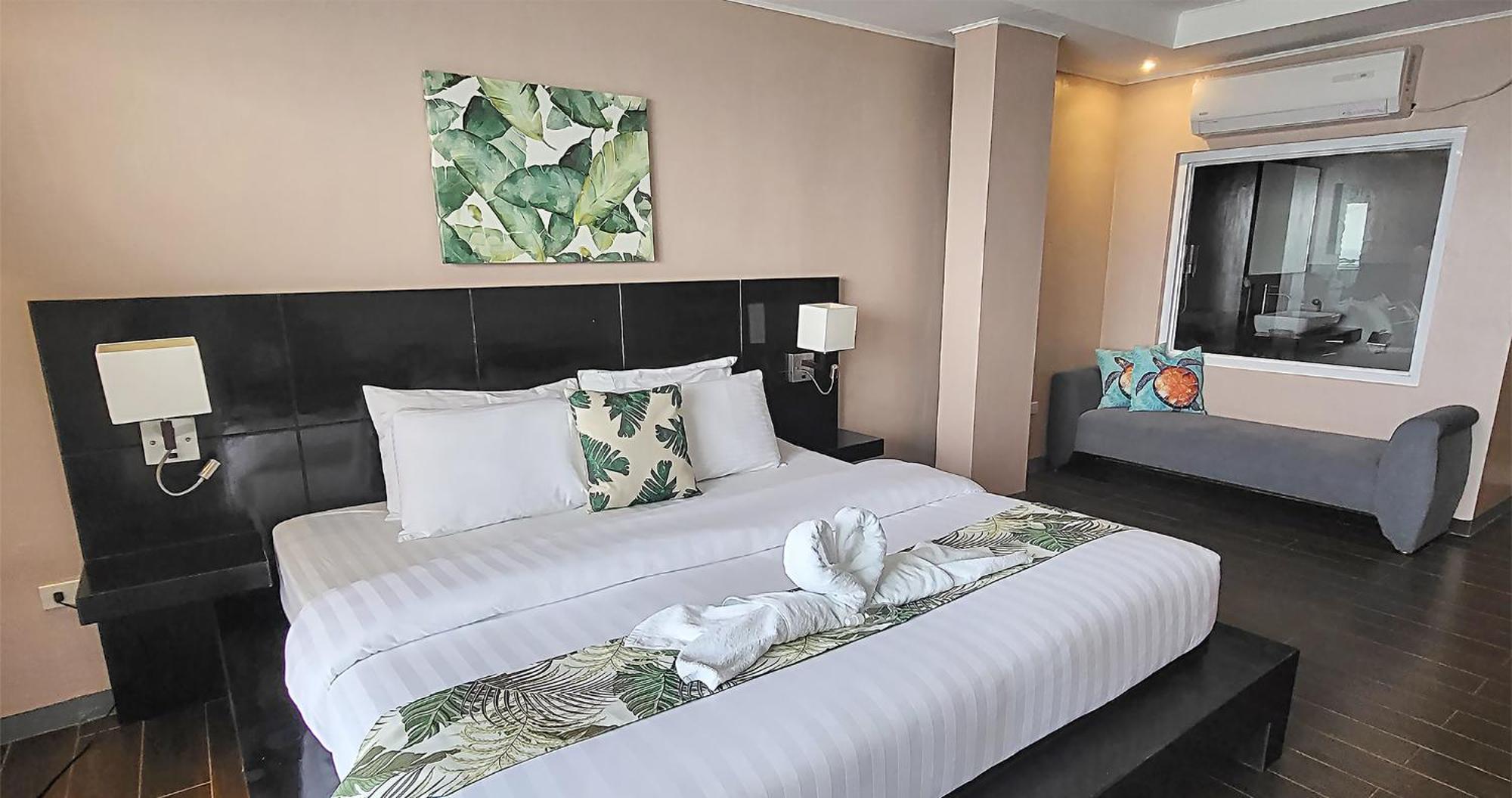 Casa Almarenzo Bed & Breakfast Bolinao Zewnętrze zdjęcie