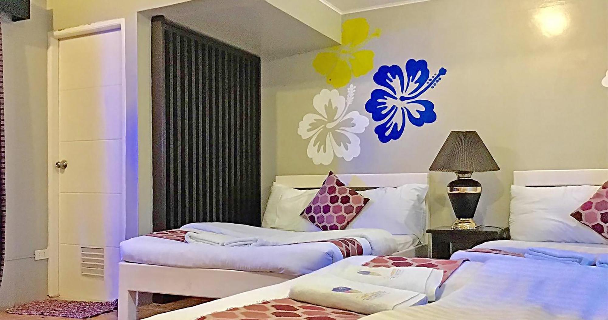 Casa Almarenzo Bed & Breakfast Bolinao Zewnętrze zdjęcie