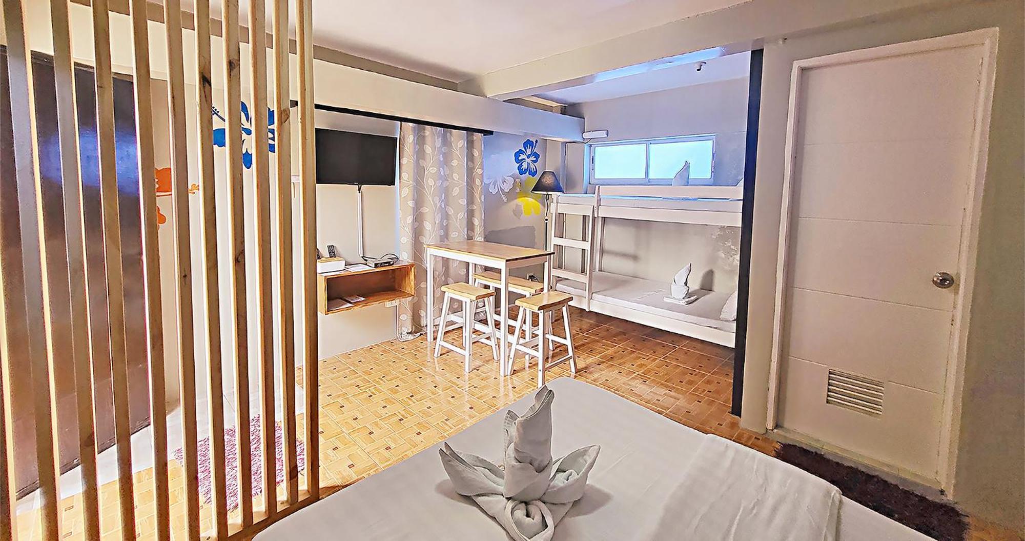 Casa Almarenzo Bed & Breakfast Bolinao Zewnętrze zdjęcie
