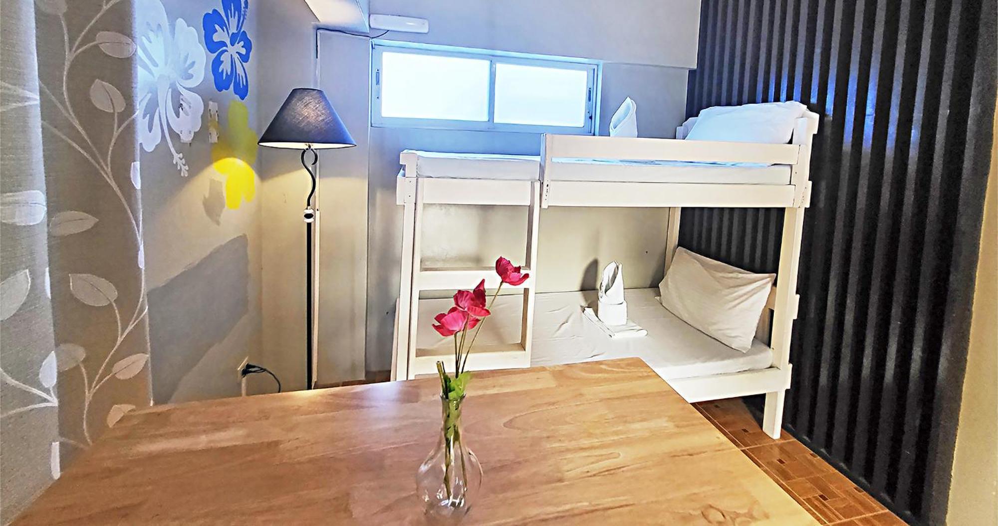Casa Almarenzo Bed & Breakfast Bolinao Zewnętrze zdjęcie